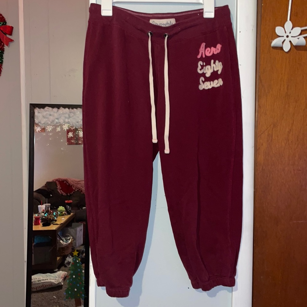 Maroon AéRopostale sweat joggers